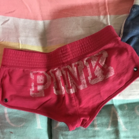 VS Pink Summer Shorts - Picture 3 of 7